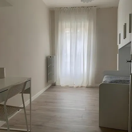 La Casa Di Tina - شقة Civenna